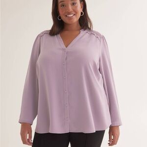 NWT Penningtons Lavender V-Neck Swing Button Down Blouse with Lace Details,4X